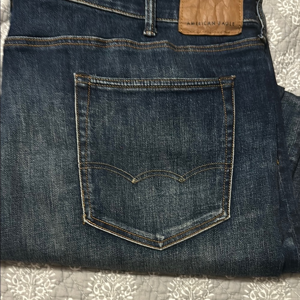 American Eagle Outfitters Blue Jeans Classic Indigo Wash